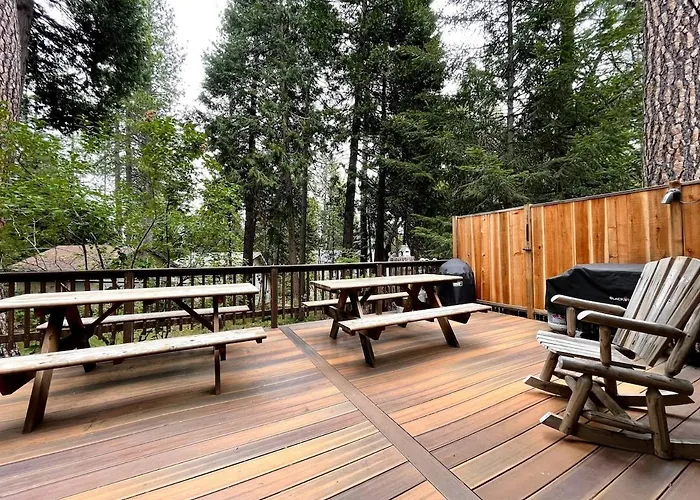 Groovy Cabin In The Woods