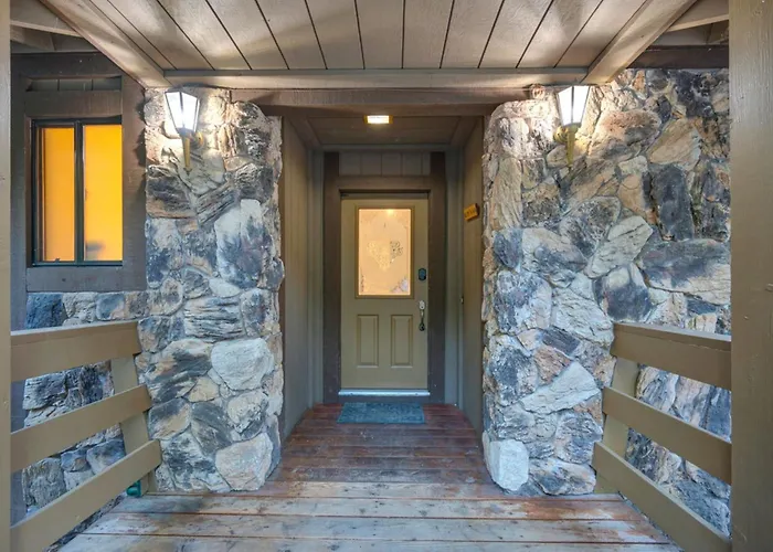 Scenic Forest Cabin With Deck L Best Value For Weekly & Monthly Stays