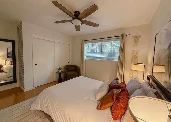 Home In The Pines - Apple Hill - Dog Friendly - Snow Nearby